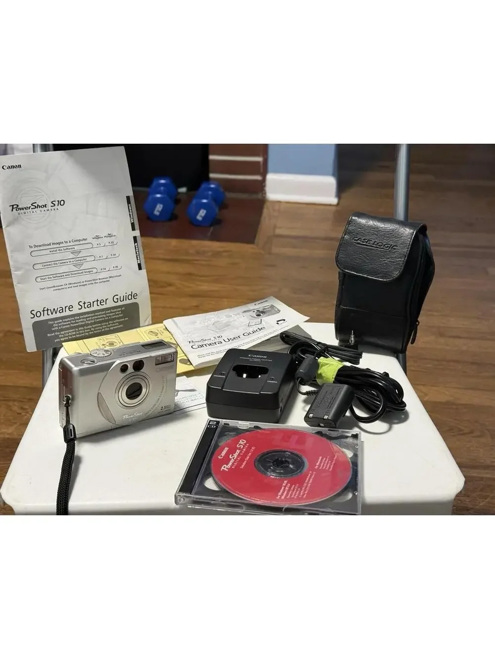Canon PowerShot S10 Silver Digital Camera W/Manual, Cd, Charger , Needs Battery